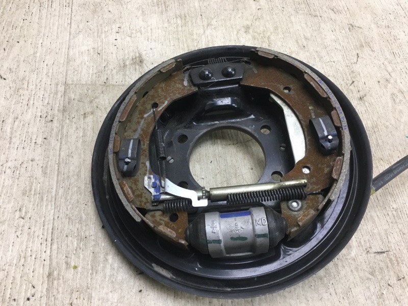 Тормозной механизм задний правый HYUNDAI ELANTRA AD 16- AD 2.0 G4NH