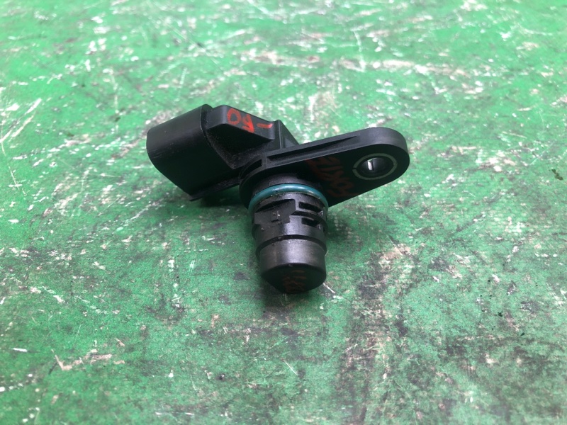 Датчик положения распредвала KIA FORTE/CERATO TD 08-13 2009 TD 2.0 G4KD 39350-25010 Б/У