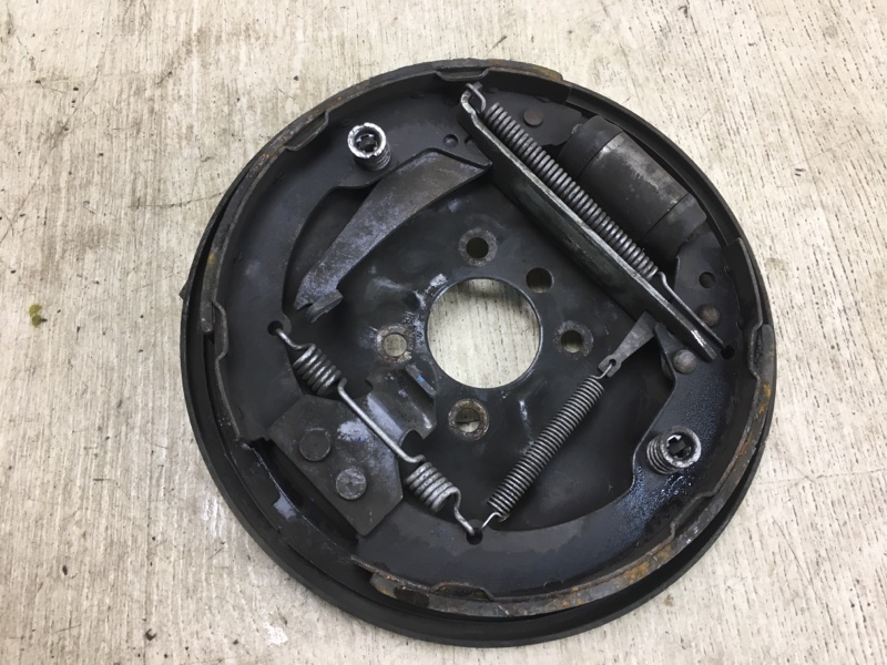 Тормозной механизм задний правый VOLKSWAGEN JETTA USA 10-17 162 CBTA 2.5L Тормозной механизм задний правый VOLKSWAGEN JETTA USA 10-17 162 CBTA 2.5L