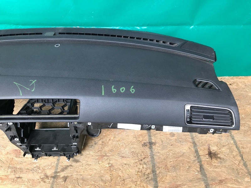 Торпедо PASSAT B8 14- 2016 Седан 1.8 CPRA