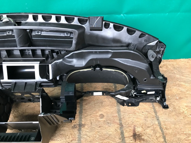 Торпедо PASSAT B8 14- 2016 Седан 1.8 CPRA