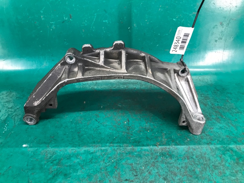 Кронштейн КПП ACURA CL 97-03 1998 COUPE 2.3 F23A1 11950-PAA-A00 Б/У