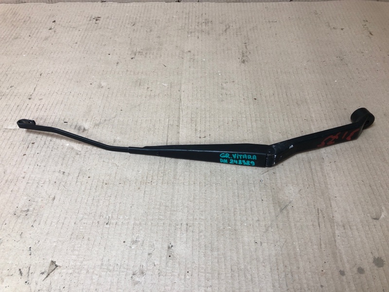 Поводок стеклоочистителя передний правый SUZUKI GRAND VITARA 05-15 2006 Внедорожник 2.7 38330-65J00 Б/У