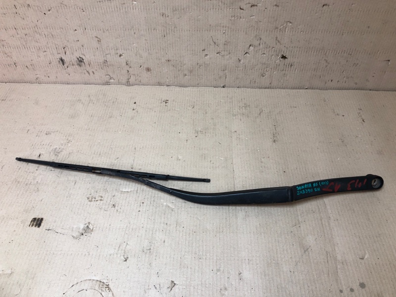Запчасть поводок стеклоочистителя передний правый HYUNDAI SONATA NF 04-10 2008 G4KC 2.4 98320-3K000 Б/У Поводок стеклоочистителя передний правый HYUNDAI SONATA NF 04-10 2008 G4KC 2.4 98320-3K000 Б/У