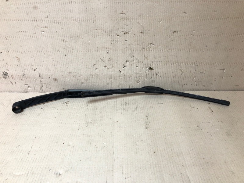 Поводок стеклоочистителя передний левый MAGENTIS 05–10 2008 MG 2.4