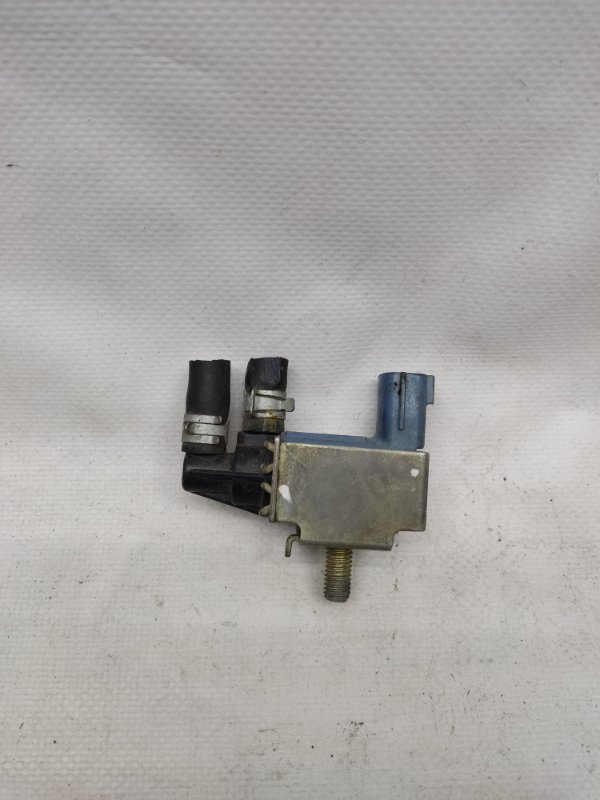 Клапан электромагнитный (вакуумный) NISSAN MURANO Z50 02-07 Клапан электромагнитный (вакуумный) NISSAN MURANO Z50 02-07