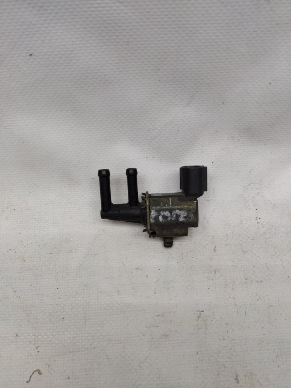 Клапан электромагнитный (вакуумный) SUBARU FORESTER SG 02-07 K5T48479 Б/У