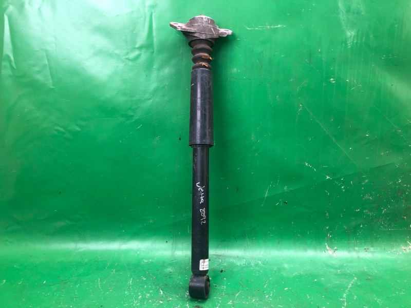 Амортизатор задний VOLKSWAGEN JETTA USA 10-17 2013 162 2.5 CBUA 5C0 513 025 H Б/У