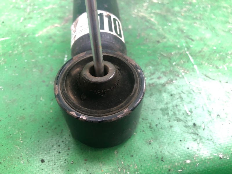 Амортизатор задний VOLKSWAGEN JETTA USA 10-17 162 2.5 CBUA