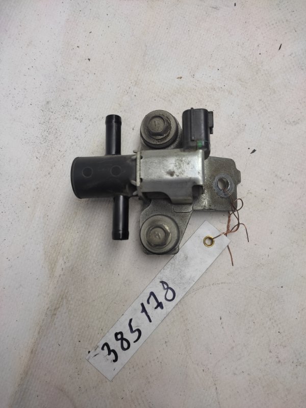 Клапан электромагнитный (вакуумный) NISSAN ALTIMA L32 07-12 14930-JA10A Б/У