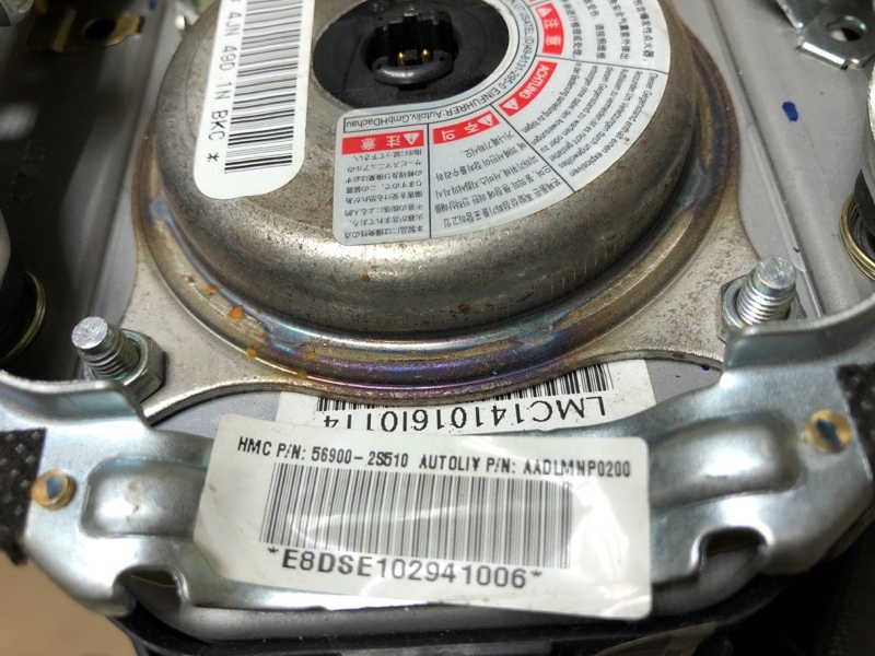 Подушка безопасности в руль HYUNDAI TUCSON LM 09-15 LM 2.0 G4KD Подушка безопасности в руль HYUNDAI TUCSON LM 09-15 LM 2.0 G4KD