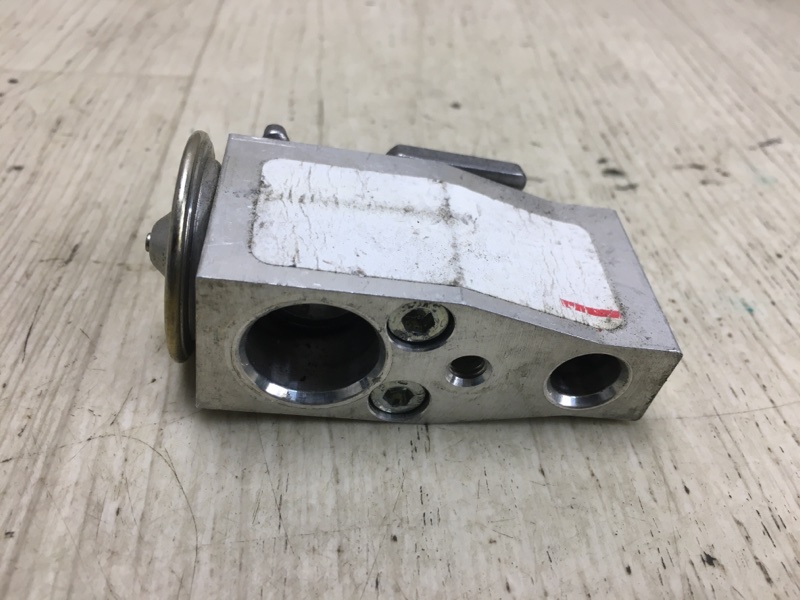 Клапан кондиционера SENTRA B17 12-21 2017 B17 1.8 MRA8DE