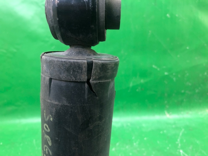 Амортизатор задний SORENTO XM 09-14 2012 XM 2.4 G4KJ