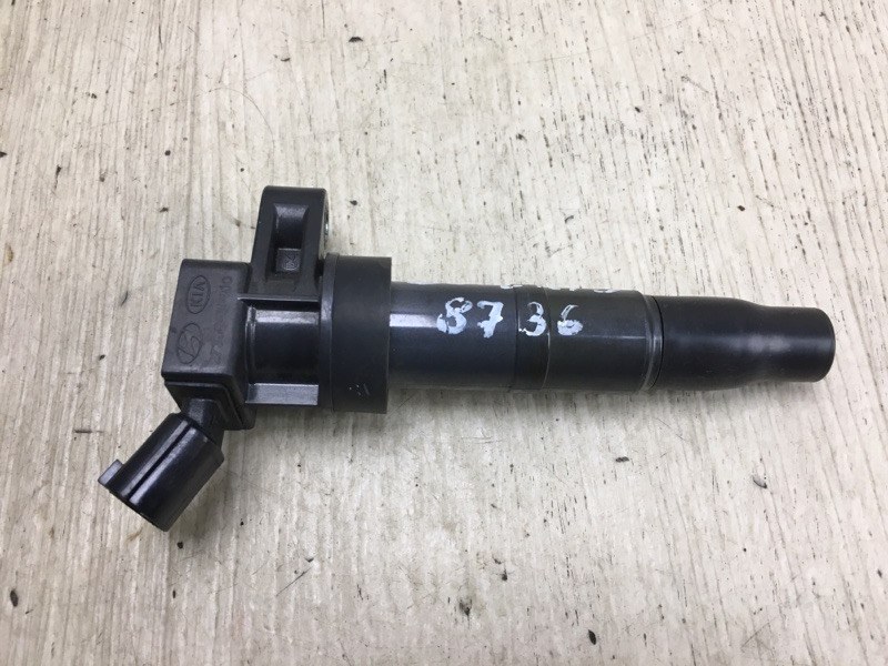 Запчасть катушка зажигания KIA SORENTO XM 09-14 2012 XM 2.4 G4KJ 27300-3F100 Б/У Катушка зажигания KIA SORENTO XM 09-14 2012 XM 2.4 G4KJ 27300-3F100 Б/У