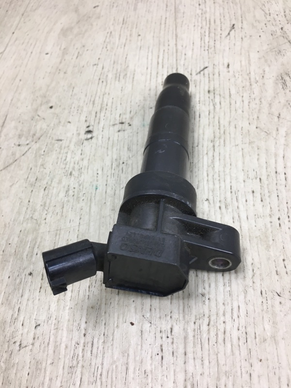 Катушка зажигания KIA SORENTO XM 09-14 XM 2.4 G4KJ Катушка зажигания KIA SORENTO XM 09-14 XM 2.4 G4KJ