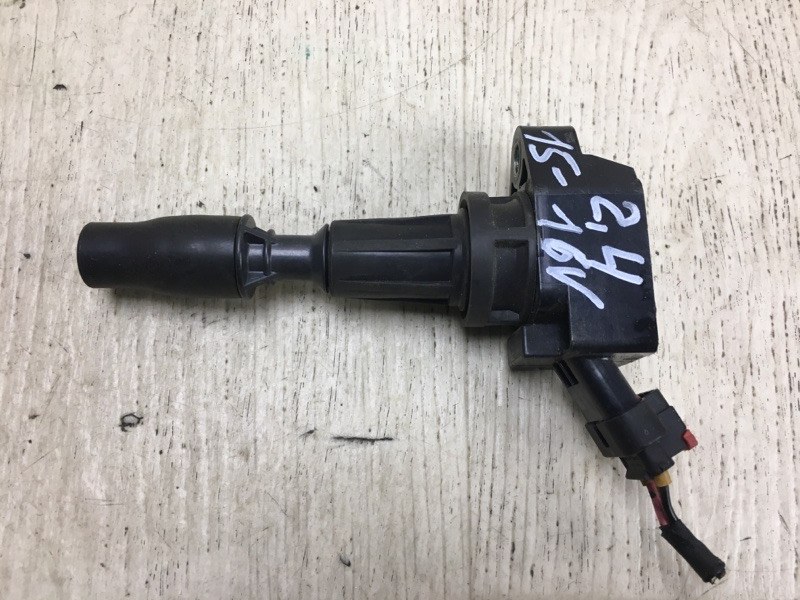 Запчасть катушка зажигания KIA SORENTO UM 14- 2015 UM 2.4 G4KJ 27300-2GGA0 Б/У Катушка зажигания KIA SORENTO UM 14- 2015 UM 2.4 G4KJ 27300-2GGA0 Б/У
