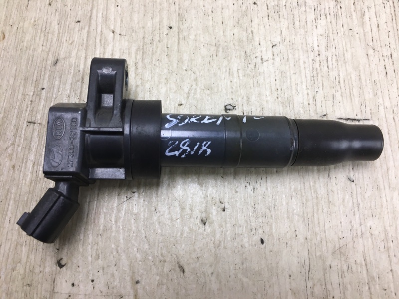 Запчасть катушка зажигания KIA SORENTO XM 09-14 2012 XM 2.4 G4KJ 27300-2G000 Б/У Катушка зажигания KIA SORENTO XM 09-14 2012 XM 2.4 G4KJ 27300-2G000 Б/У