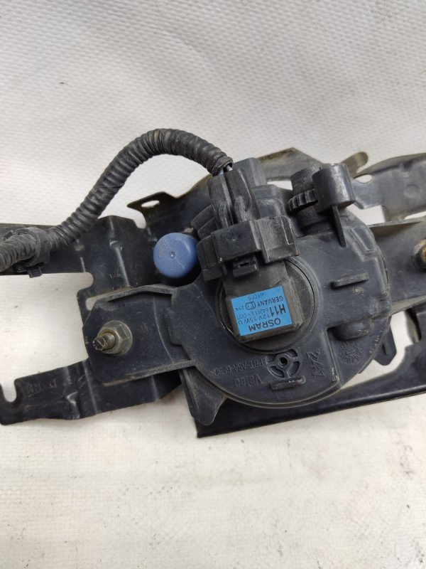 Противотуманная фара передняя правая TEANA J32 08-14