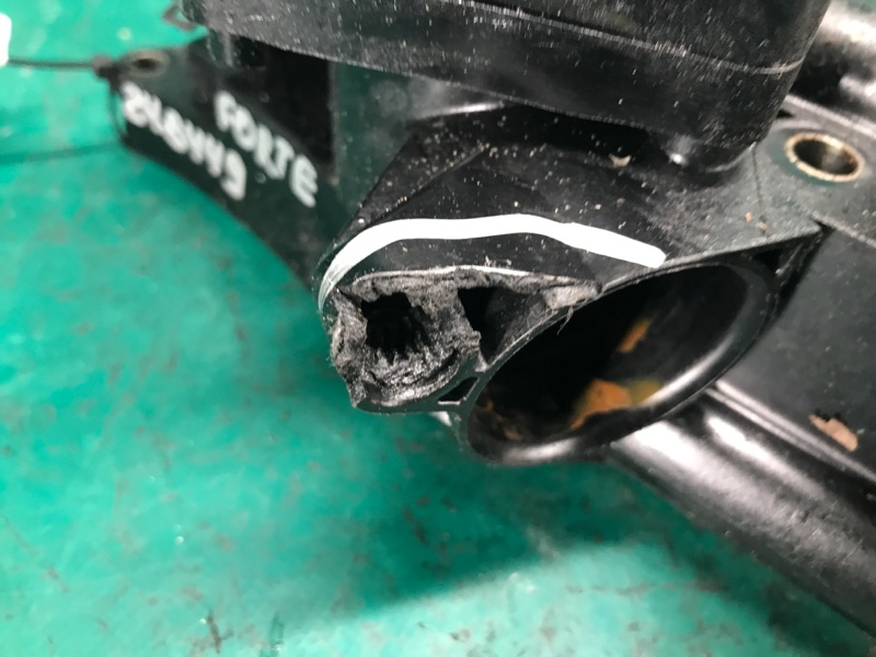 Корпус термостата FORTE/CERATO TD 08-13 2012 Седан G4KD 2.0L Корпус термостата FORTE/CERATO TD 08-13 2012 Седан G4KD 2.0L