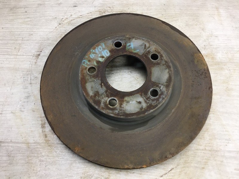 Запчасть тормозной диск передний JEEP PATRIOT 10-17 2014 MK74 2.0 ECN 5105514AA Б/У Тормозной диск передний JEEP PATRIOT 10-17 2014 MK74 2.0 ECN 5105514AA Б/У