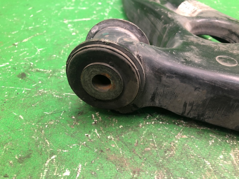 Рычаг передней подвески нижний левый JETTA USA 10-17 2011 162 CBTA 2.5L