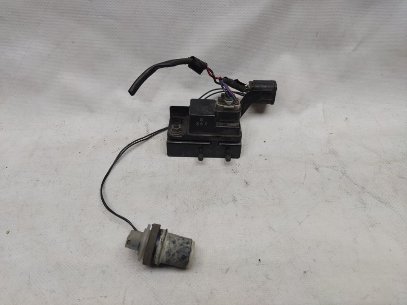 Реле MAZDA CX-7 06-12 EH10-51-81Y Б/У