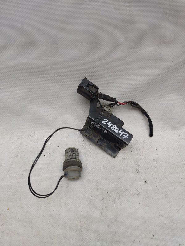 Реле MAZDA CX-7 06-12