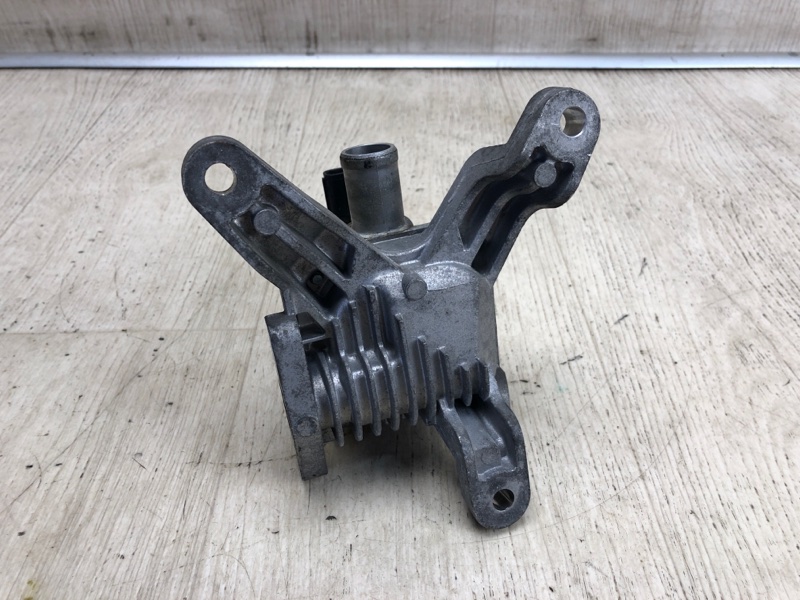 Клапан EGR правый 4RUNNER 10-16 2016 GRN285 4.0 1GRFE Клапан EGR правый 4RUNNER 10-16 2016 GRN285 4.0 1GRFE