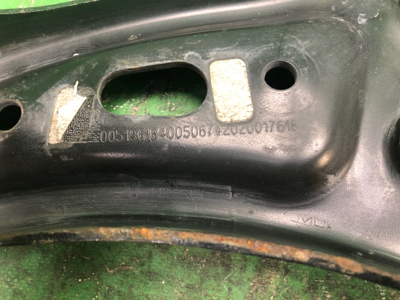 Рычаг передней подвески нижний правый RENEGADE (BU) 14- 2018 BU 2.4 ED6 Рычаг передней подвески нижний правый RENEGADE (BU) 14- 2018 BU 2.4 ED6