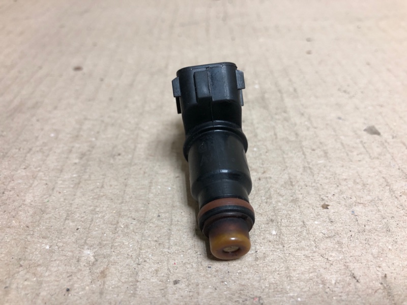 Форсунка топливная CIVIC ES 00-05 2003 Седан 1.3