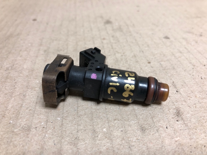 Форсунка топливная CIVIC ES 00-05 2003 Седан 1.3