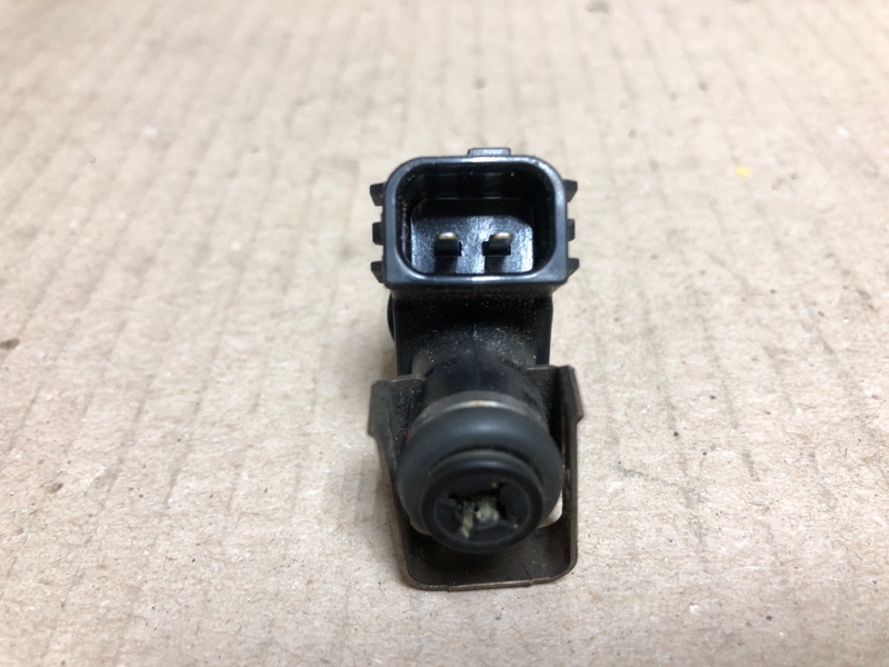 Форсунка топливная CIVIC ES 00-05 2003 Седан 1.3