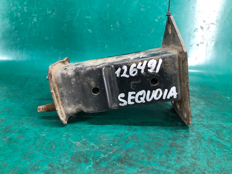 Кронштейн усилителя переднего бампера SEQUOIA 01-07