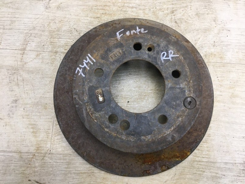 Тормозной диск задний KIA FORTE/CERATO TD 08-13 2009 TD 2.0 G4KD 58411-2K300 Б/У