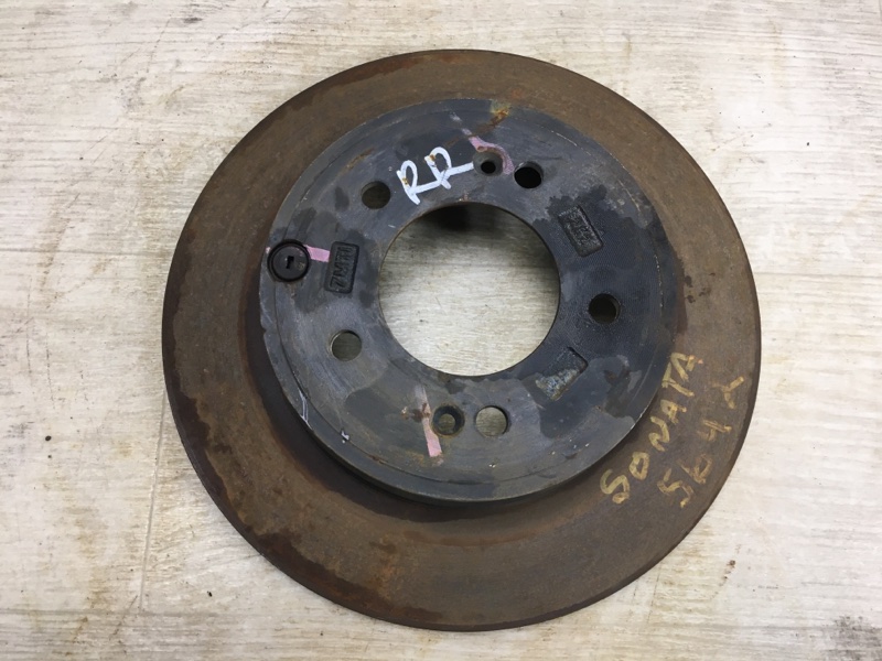 Запчасть тормозной диск задний HYUNDAI SONATA LF 2014- 2014 LF 2.4 G4KJ 58411-3Q000 Б/У Тормозной диск задний HYUNDAI SONATA LF 2014- 2014 LF 2.4 G4KJ 58411-3Q000 Б/У