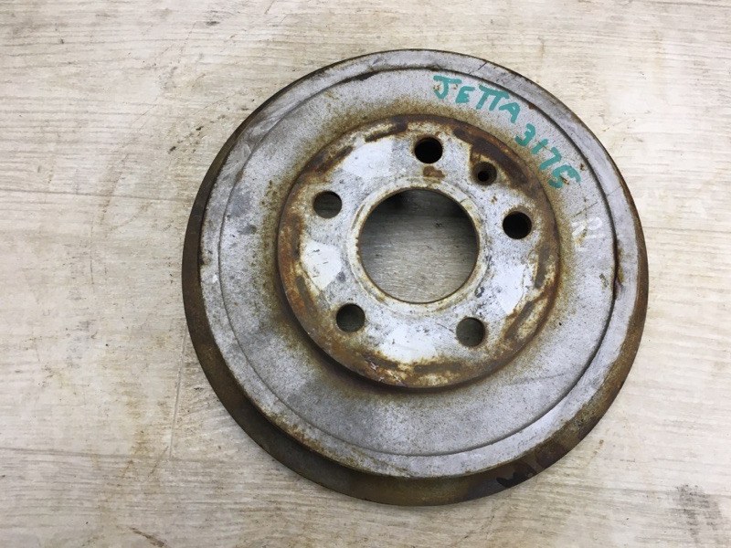 Тормозной барабан задний VOLKSWAGEN JETTA USA 10-17 2011 162 CBTA 2.5L 5C0 609 617 A Б/У