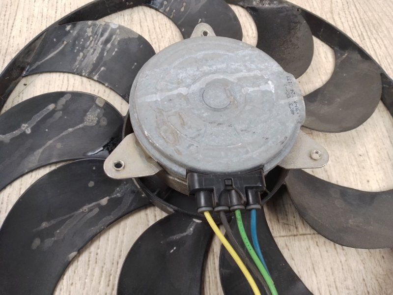 Вентилятор радиатора кондиционера NISSAN ALTIMA L33 12-18 L33 2.5 QR25DE