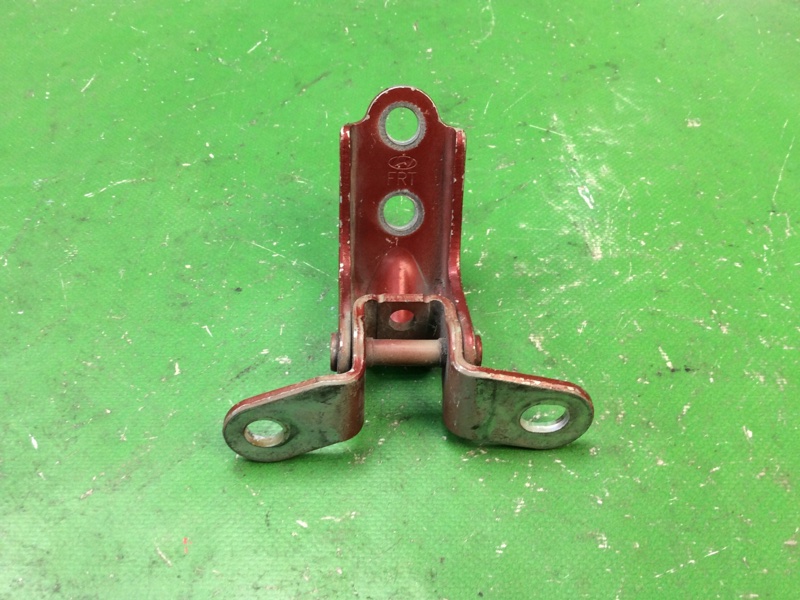 Петля двери нижняя задняя левая HYUNDAI ELANTRA MD 10-15 2012 MD 1.8 G4NB 79310-2H000 Б/У