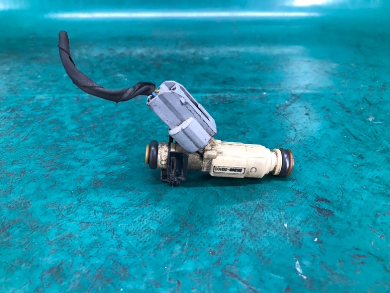 Форсунка топливная FORTE/CERATO TD 08-13 2012 Седан G4KD 2.0L Форсунка топливная FORTE/CERATO TD 08-13 2012 Седан G4KD 2.0L