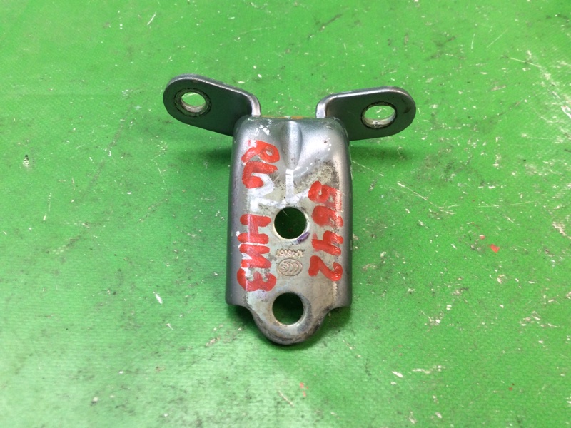 Петля двери нижняя задняя левая HYUNDAI SONATA LF 2014- 2014 LF 2.4 G4KJ 79320-2E000 Б/У