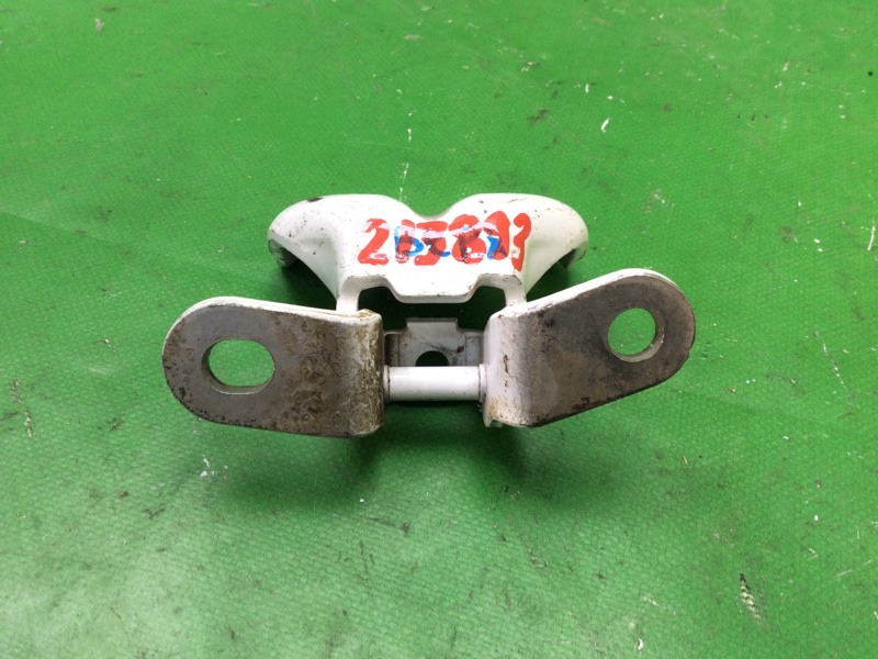 Запчасть петля двери верхняя задняя правая KIA SORENTO XM 09-14 2012 XM 2.4 G4KJ 79340-2B020 Б/У Петля двери верхняя задняя правая KIA SORENTO XM 09-14 2012 XM 2.4 G4KJ 79340-2B020 Б/У