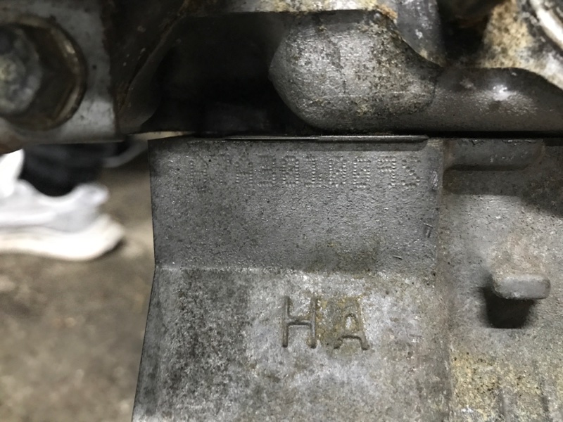 Двигатель бензин CL 97-03 1998 COUPE 2.3 F23A1