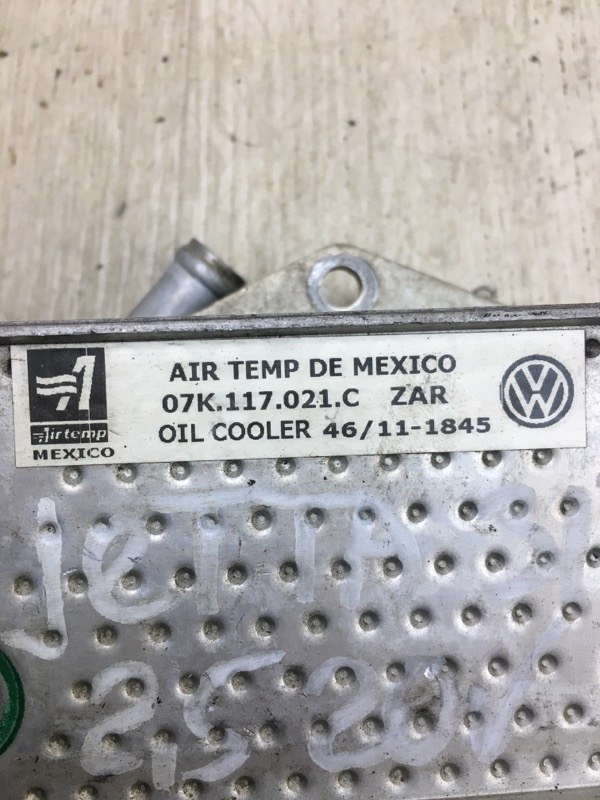 Теплообменник двигателя JETTA USA 10-17 2011 162 CBTA 2.5L