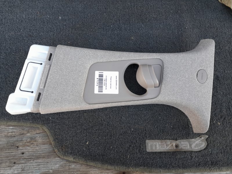 Накладка на стойку кузова HYUNDAI SANTA FE (TM) 18-23 85830-S2200-UUE Б/У