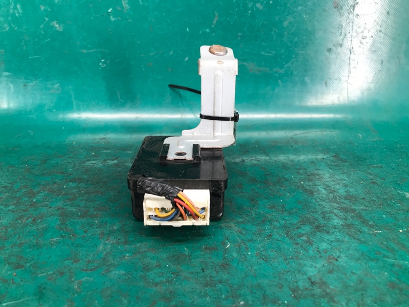 Блок управления центральным замком ELANTRA HD 06-11 2008 Седан 2.0 G4GC