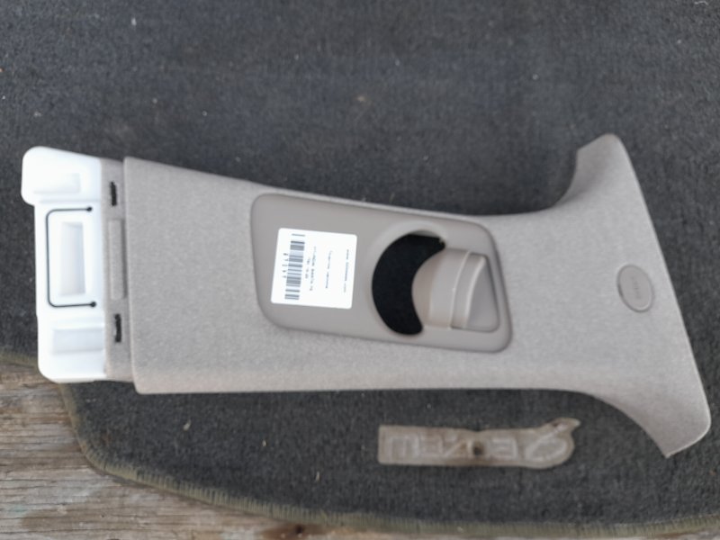 Накладка на стойку кузова HYUNDAI SANTA FE (TM) 18-23 85840-S2200-UUE Б/У