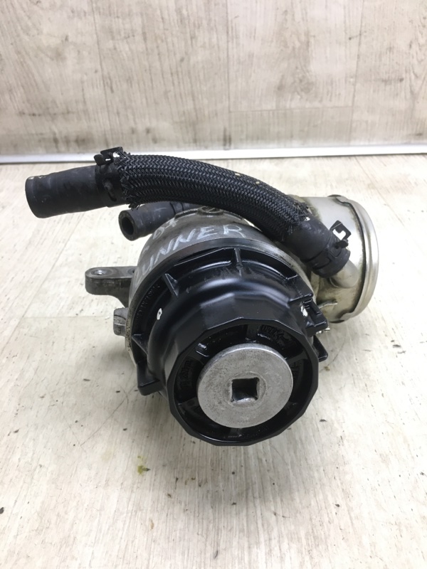 Кронштейн масляного фильтра 4RUNNER 10-16 2016 GRN285 4.0 1GRFE