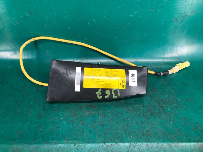 Подушка безопасности в сиденье правая HYUNDAI ELANTRA HD 06-11 2008 Седан 2.0 G4GC 2H889-20000 Б/У