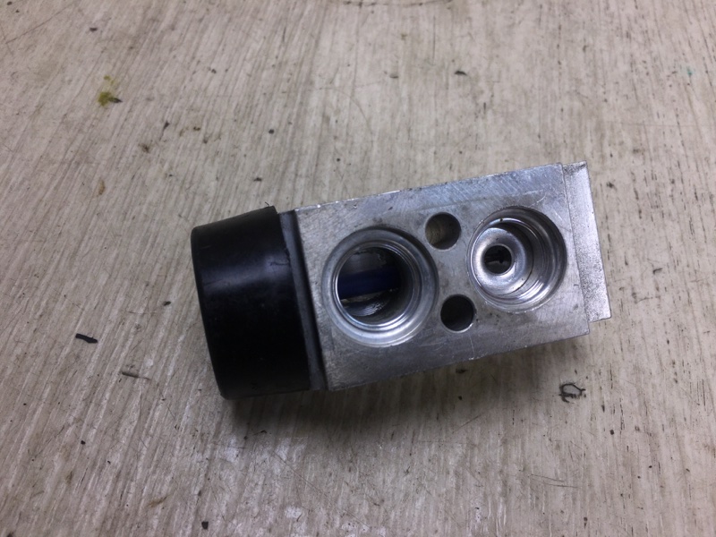 Клапан кондиционера KIA OPTIMA TF 11-16 2014 TF 2.4 G4KJ 97626-3R000 Б/У