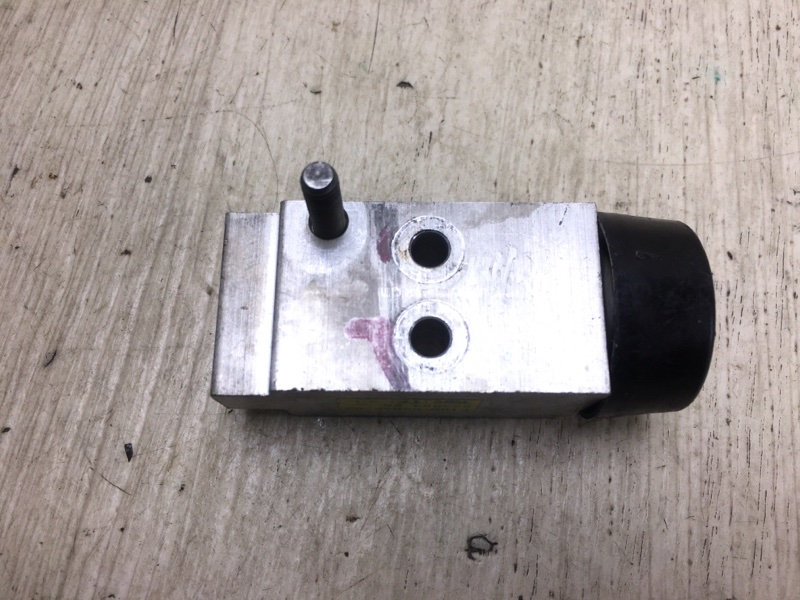 Клапан кондиционера KIA OPTIMA TF 11-16 TF 2.4 G4KJ